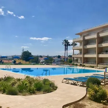 Buddha's Place @ Quinta Da Barracuda, Apartment Albufeira